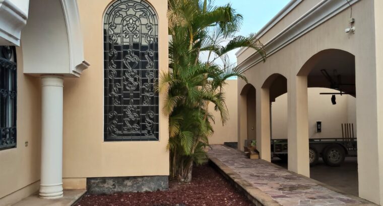 Residencia en Venta